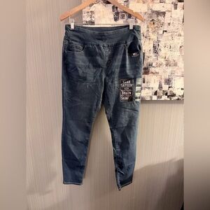 NWT StitchStar Pull On Skinny Denim Leggings/Jeggings